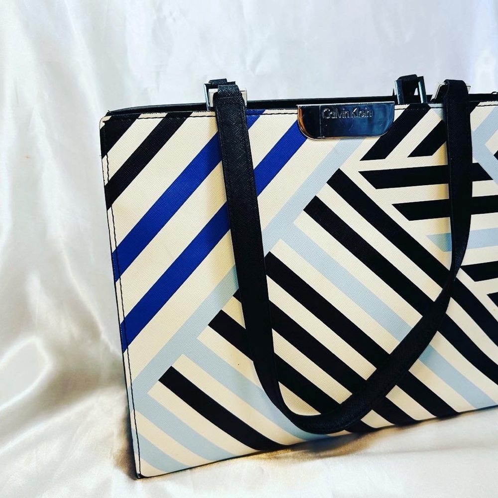 CalvinKlein Blue/White/Black Colorblock Summer Bag Purse striped shoulder silver - Picture 3 of 7